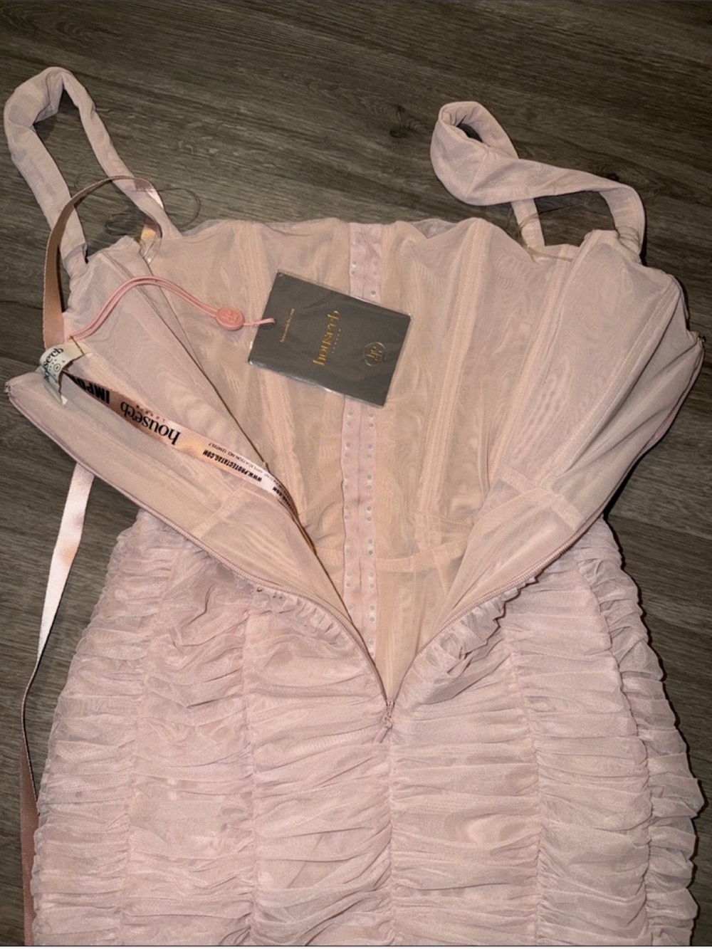 🇺🇸Firm Price🇺🇸House of CB CATE Crystal Ruched Mesh Mini Dress - Picture 14 of 16